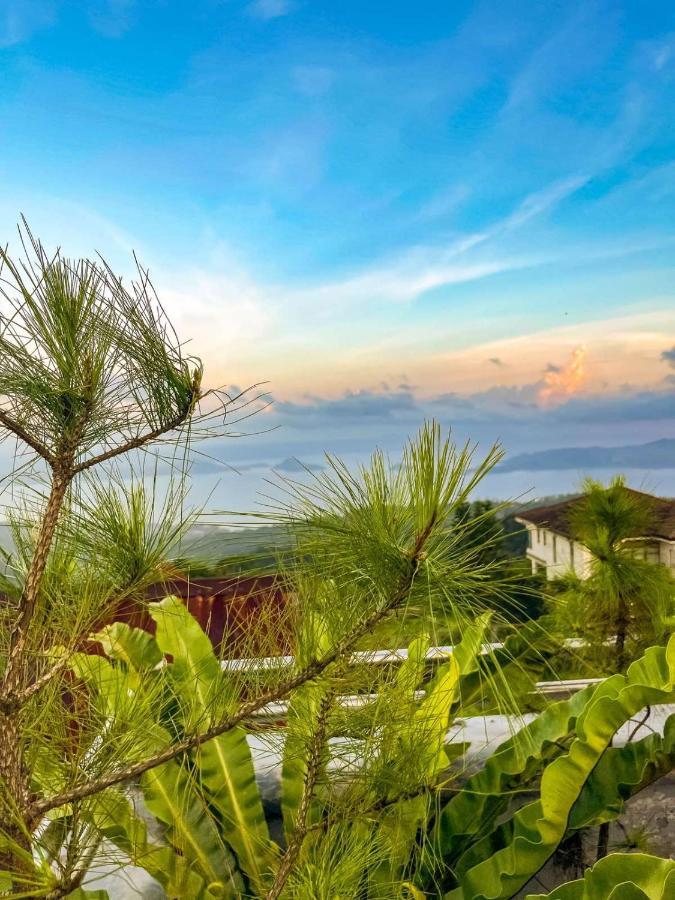 Refreshing Retreat: Tagaytay House With Pool Apartment Tagaytay City Exterior photo